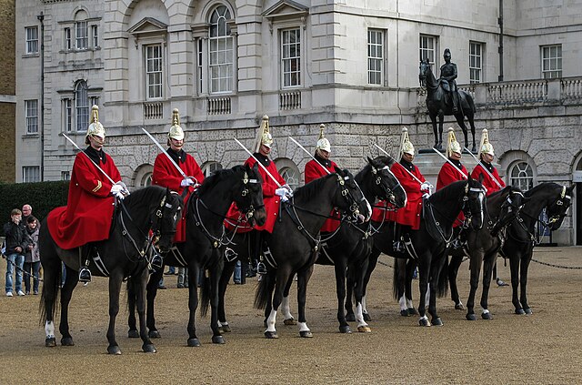 London_(UK),_Horse_Guards_--_2010_--_1921