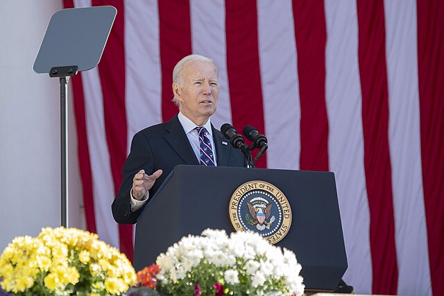 On Saturday, November 11, 2023, the nation observed Veterans Day. President Joe Biden, Vice President Kamala Harris and VA Secretary Denis McDonough observed the day with a traditional wreath-laying at the Tomb of the Unknown Soldier at Arlington National Cemetery. Following the traditional ceremony in the amphitheater, wreaths were laid by Veteran groups at the Tomb of the Unknown Soldier. (VA/Eugene Russell-Army Veteran)